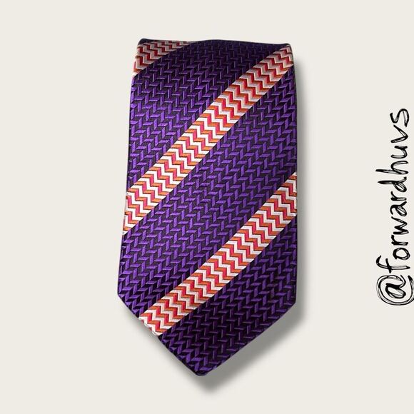 Holland & Sherry London 1836 Necktie – Bold  Luxury in 100% Silk - Picture 6 of 9